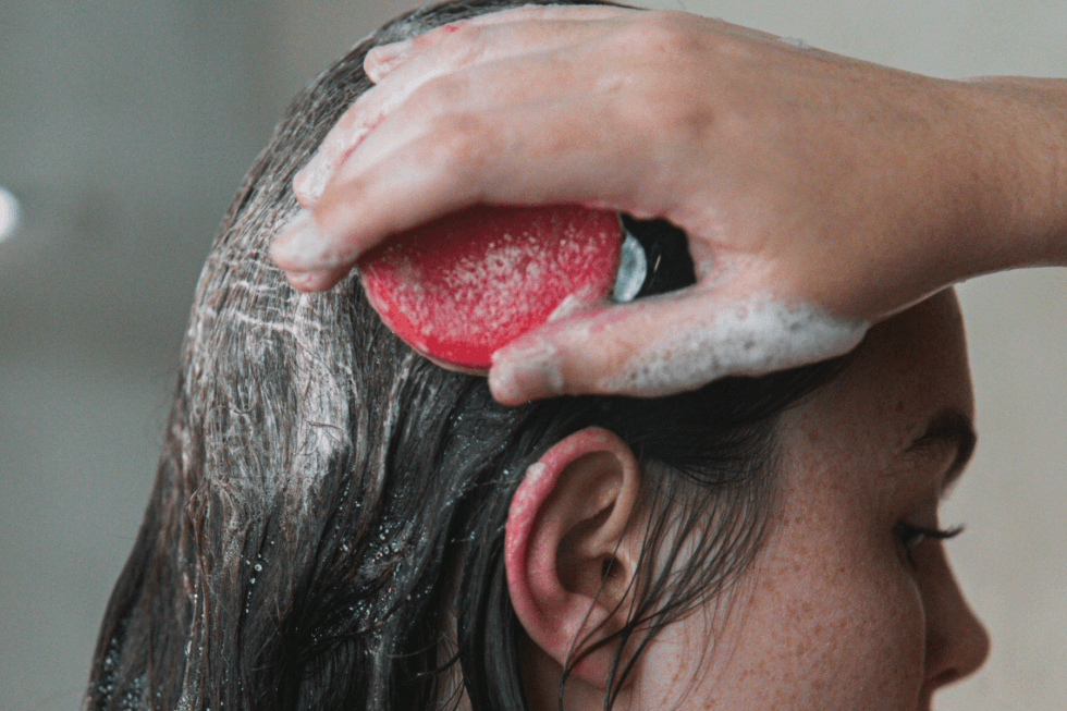 5 dingen die je nog niet wist over je haren wassen! - HappySoaps NL