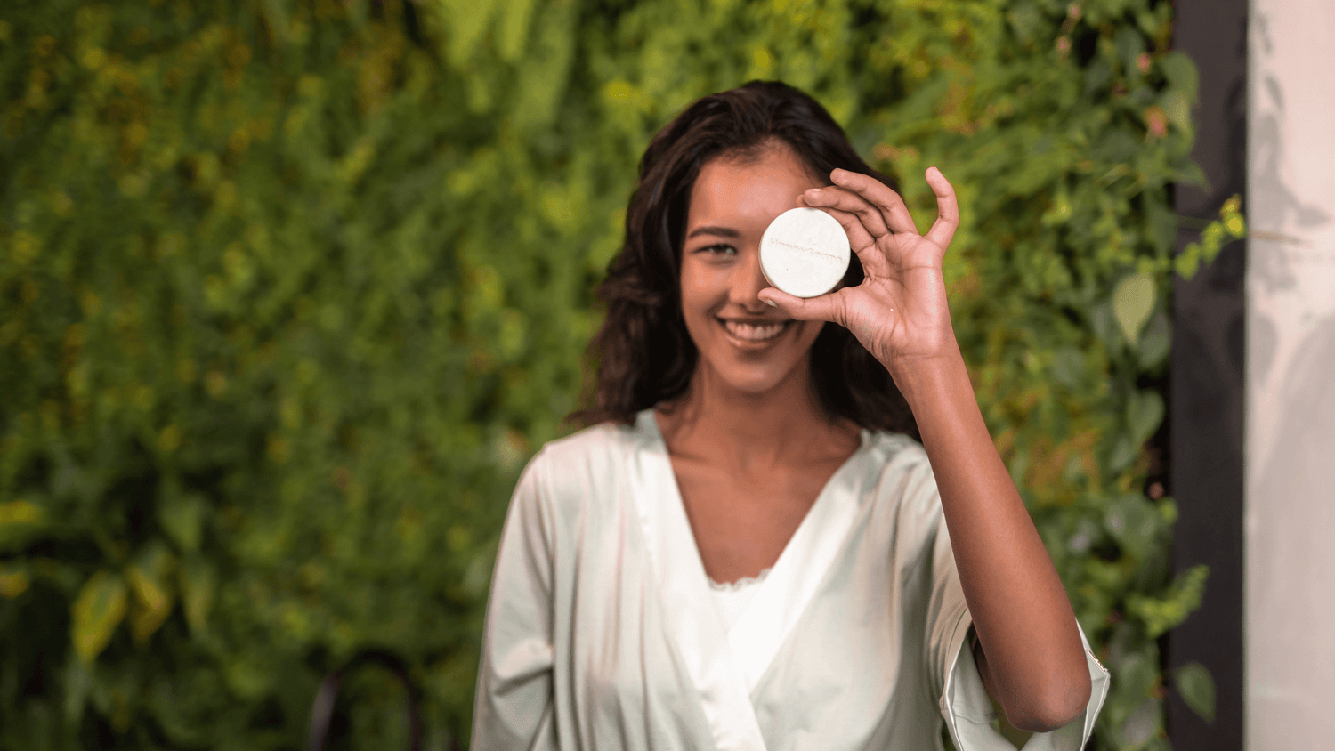 Zo ziet een badroutine met alleen natuurlijke verzorgingsproducten eruit! - HappySoaps NL