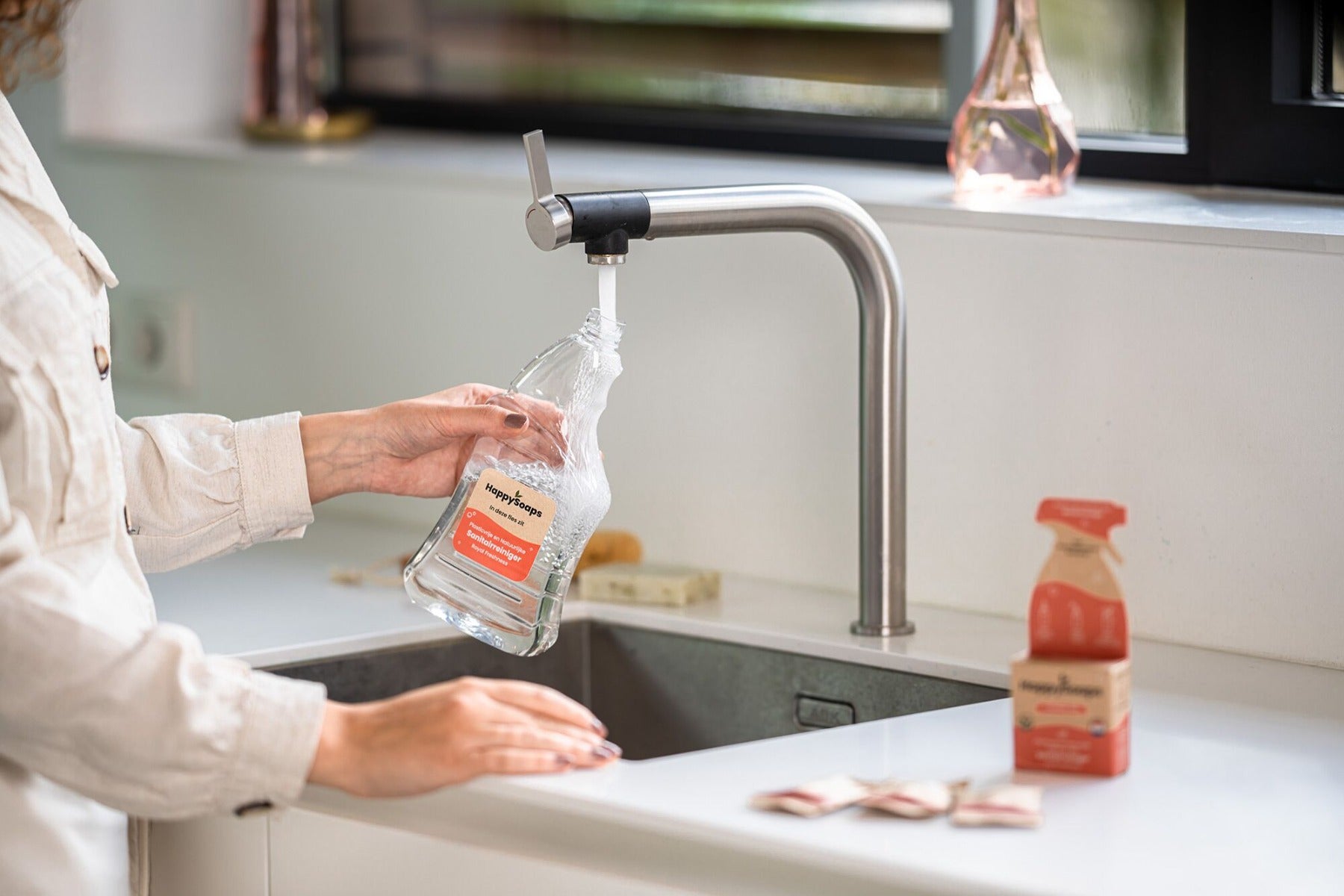 Cleaning Tabs - Sanitairreiniger- Royal Freshness, HappySoaps NL